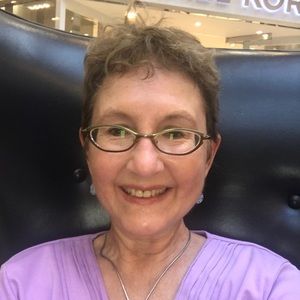 Meet your Posher, Marianne